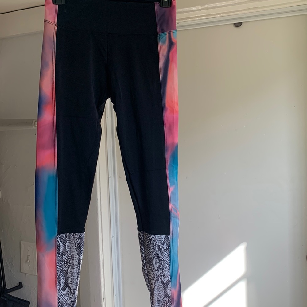 Onzie leggings